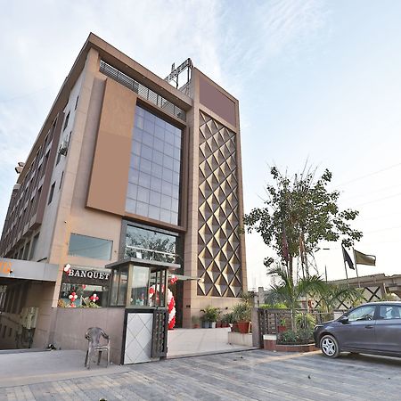Oyo 13253 The Grand Vinayak Hotel Ahmedabad Luaran gambar